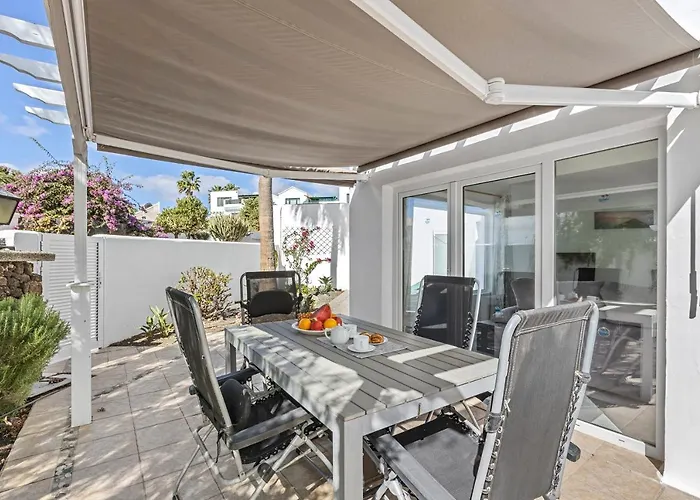 Peaceful Private Terrace & Views Βίλα Costa Teguise