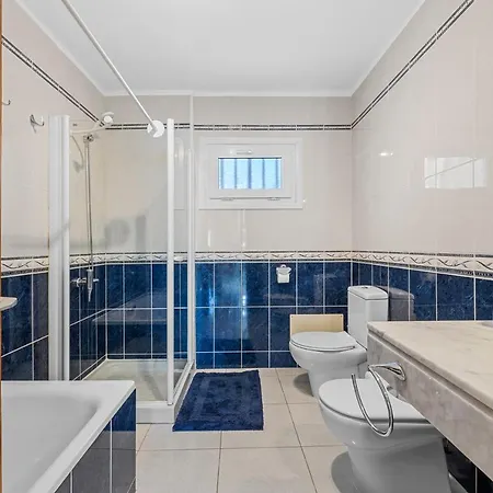 Sea View Villa, Pool & 2 Min To Beach